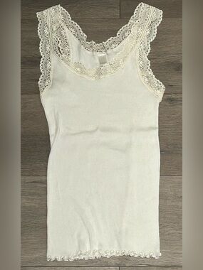 100% Cotton Banana Republic Cream Ribbed Lace-Trim Tank/Camisole